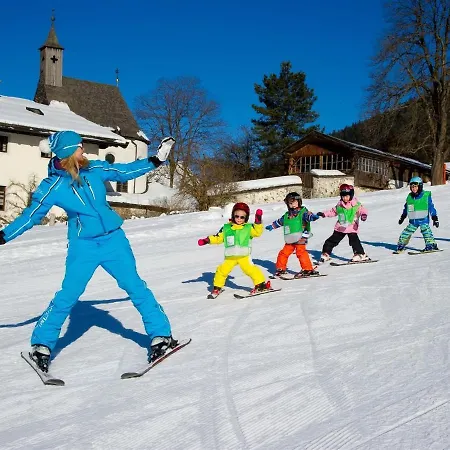 Apartment On The Ski Slope In Maishofen Maishofen