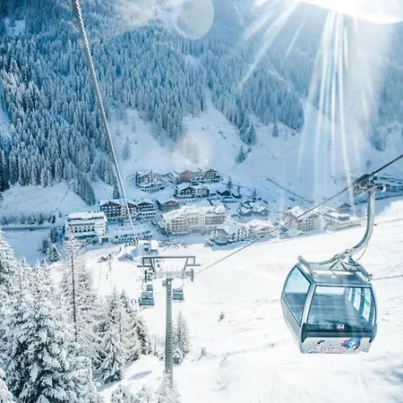 Apartment On The Ski Slope In Maishofen Apartment *
